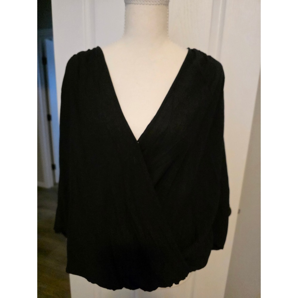 Petal &‎ Pup Black Surplice V-Neck Balloon Sleeve Blouse Top ML Rayon Australia